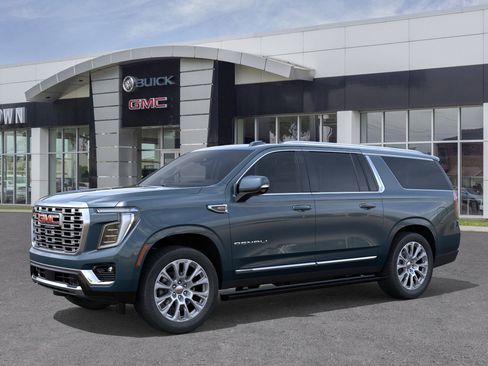 New 2026 GMC Yukon XL Denali w/ Sun & Power Step Package image 2
