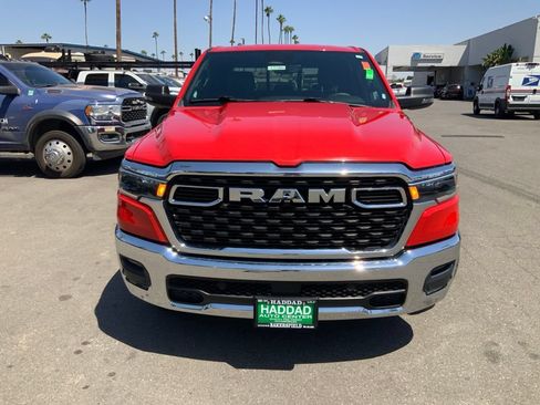 Used 2025 RAM 1500 Big Horn AWD/4WD image 2