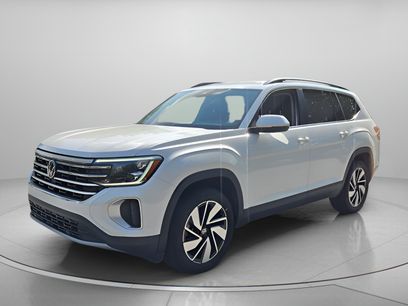 Used 2025 Volkswagen Atlas SE