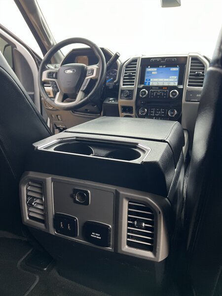 Used 2017 Ford F250 Lariat w/ Lariat Ultimate Package AWD/4WD image 16