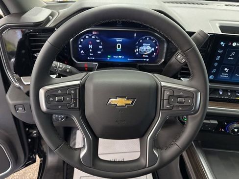 New 2026 Chevrolet Silverado 2500 LT w/ Z71 Chrome Sport Edition AWD/4WD image 12