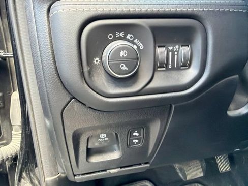 Used 2021 RAM 1500 Limited w/ Body Color Bumper Group AWD/4WD image 45