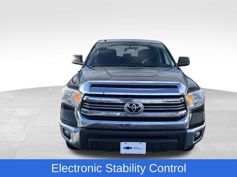Used 2016 Toyota Tundra SR5 image 9