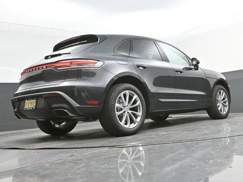 New 2025 Porsche Macan image 35
