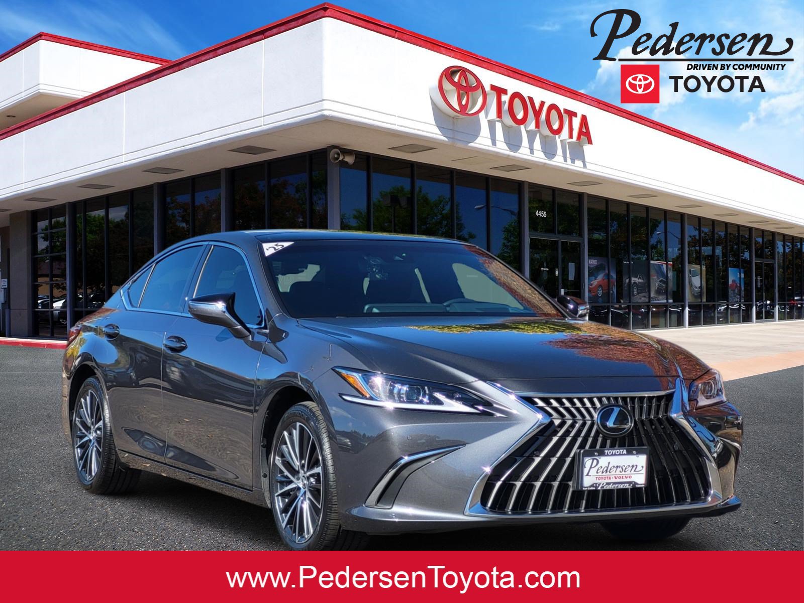 Used 2025 Lexus ES 350 w/ Premium Package FWD image 1