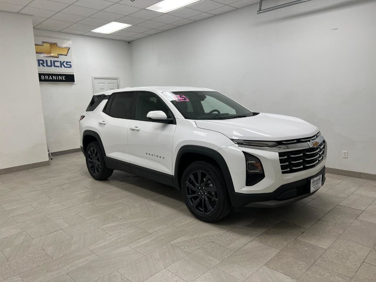 Used 2025 Chevrolet Equinox LT FWD image 75