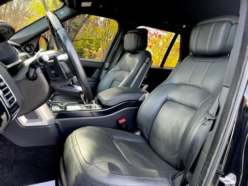 Used 2019 Land Rover Range Rover Supercharged AWD/4WD image 14