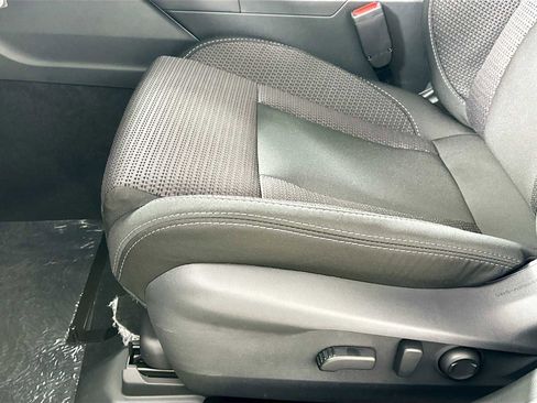 Certified 2025 Subaru Outback Premium w/ Popular Package #1A image 17