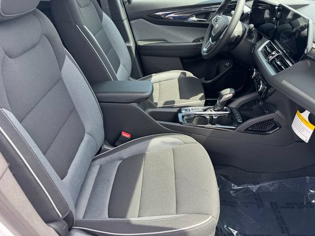 New 2026 Chevrolet TrailBlazer LT w/ Convenience Package FWD image 7