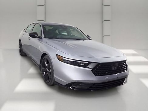 Used 2025 Honda Accord Sport image 53