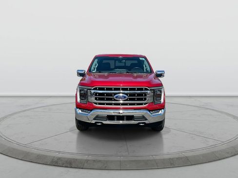 Used 2021 Ford F150 Lariat w/ Equipment Group 502A High AWD/4WD image 3