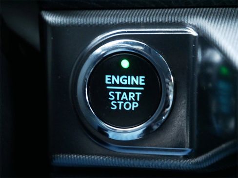 Certified 2021 Ford F150 Platinum w/ Equipment Group 701A High image 21