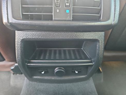 Used 2016 BMW X3 xDrive28i AWD/4WD image 23