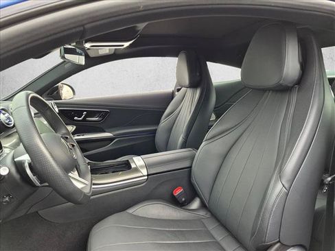 Certified 2025 Mercedes-Benz CLE 300 4MATIC Coupe image 17