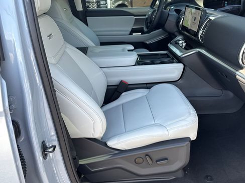 New 2026 Ford Expedition Max Platinum w/ Driver's Package image 15