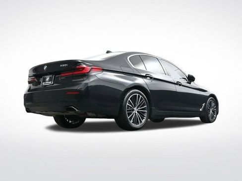 Used 2023 BMW 530i image 34