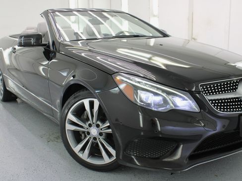 Used 2016 Mercedes-Benz E 400 Cabriolet w/ Premium 3 Package image 15