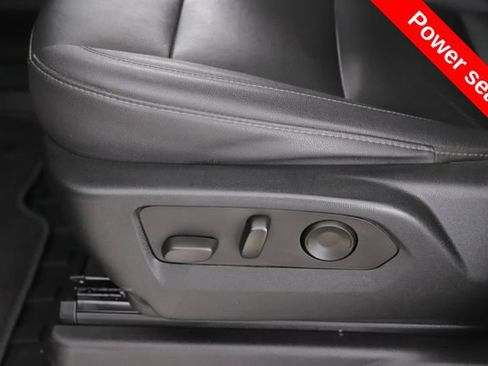 Used 2022 Chevrolet Tahoe Z71 AWD/4WD image 19
