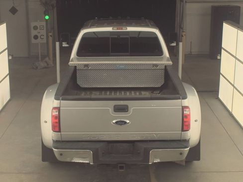 Used 2015 Ford F350 Lariat w/ Lariat Ultimate Package image 6