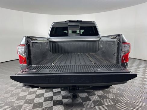 Used 2018 Nissan Titan SL w/ Midnight Edition RWD image 46