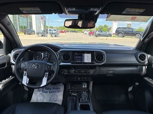Certified 2023 Toyota Tacoma Limited AWD/4WD image 20