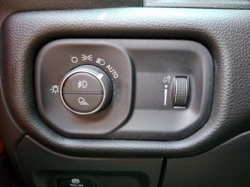 Used 2024 RAM 1500 Rebel AWD/4WD image 23