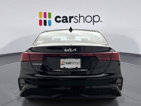 Used 2023 Kia Forte LXS FWD image 4