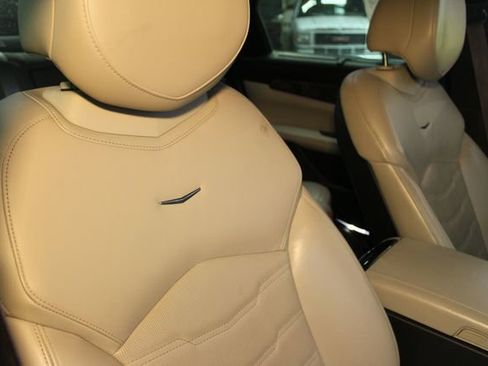 Used 2018 Cadillac CT6 Luxury image 11