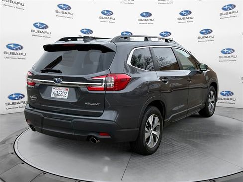Used 2023 Subaru Ascent Premium w/ Convenience Package image 4