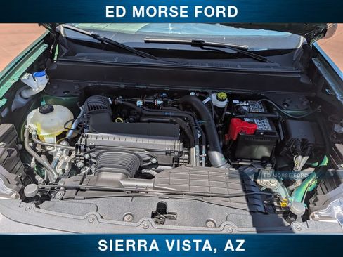 Used 2025 Ford Maverick XL w/ Equipment Group 102A AWD/4WD image 32