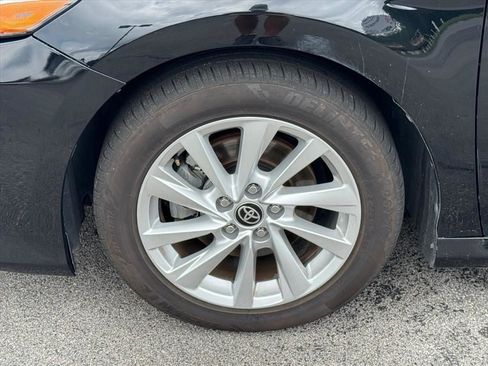 Used 2024 Toyota Camry LE FWD image 18