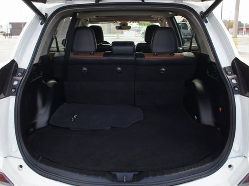 Used 2018 Toyota RAV4 Limited w/ Advanced Technology Package image 18