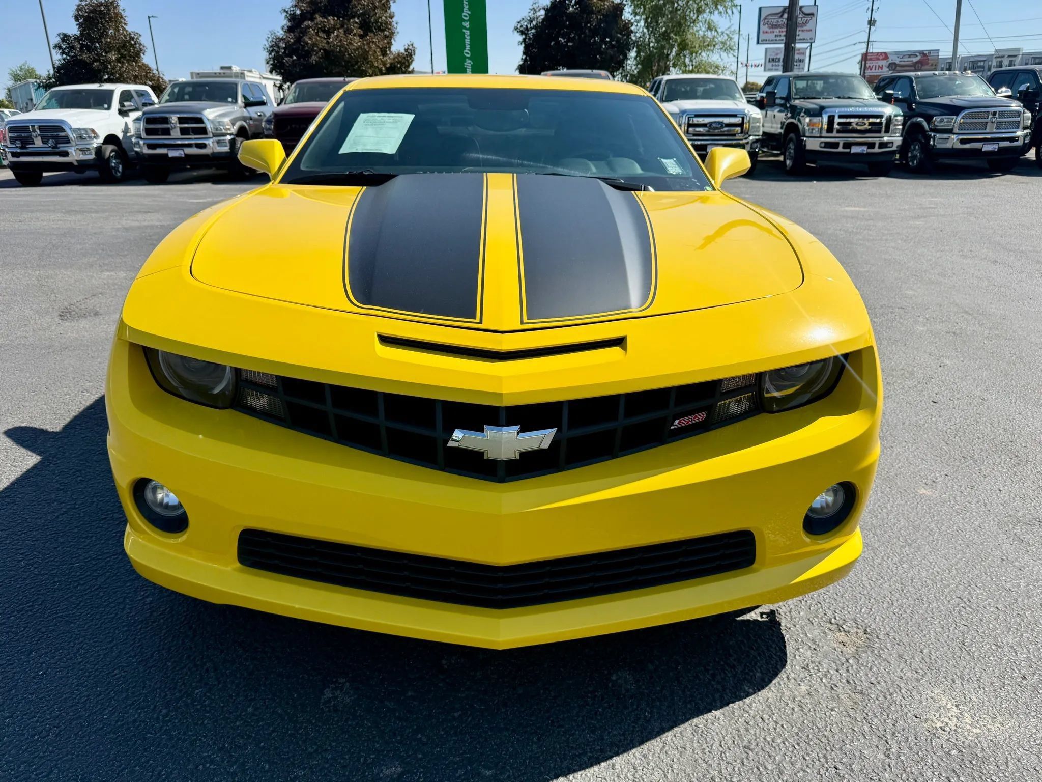 Used 2010 Chevrolet Camaro SS w/ RS Package RWD image 8