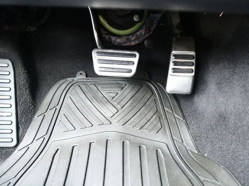 Used 2020 Ford Mustang Premium RWD image 18