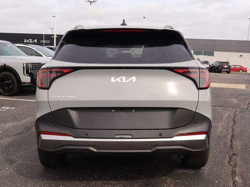 New 2026 Kia Sportage EX image 6