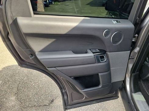 Used 2019 Land Rover Range Rover Sport HSE Dynamic AWD/4WD image 32