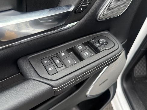 New 2027 RAM 1500 Laramie w/ Night Edition AWD/4WD image 18