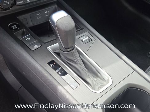 New 2026 Nissan Kicks SV w/ Charging Package FWD image 23