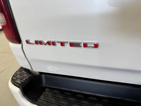 Used 2019 RAM 1500 Limited AWD/4WD image 31