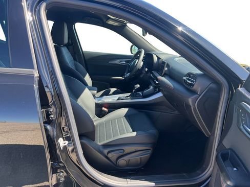 Used 2023 Dodge Hornet GT w/ Cold Weather Group image 15