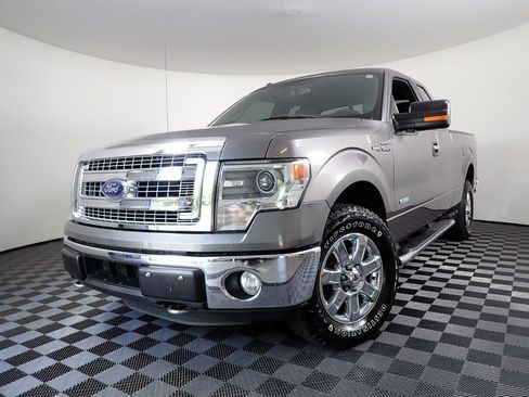 Used 2014 Ford F150 XLT w/ Equipment Group 302A Luxury AWD/4WD image 2