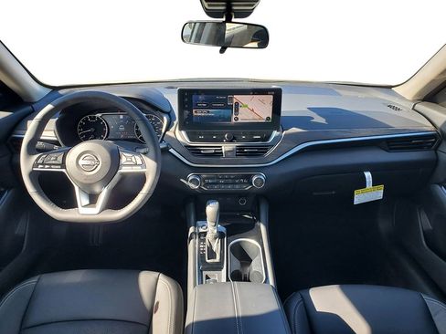 New 2025 Nissan Altima 2.5 SL image 14
