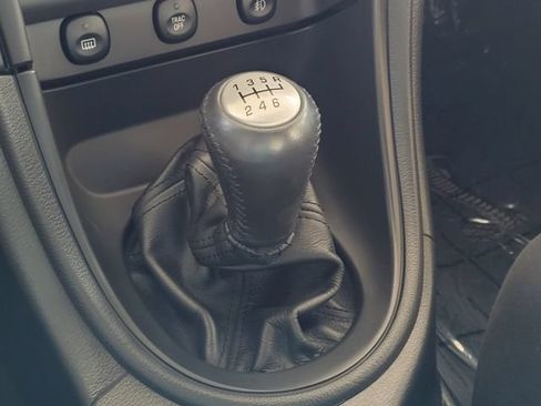 Used 2004 Ford Mustang Cobra RWD image 20