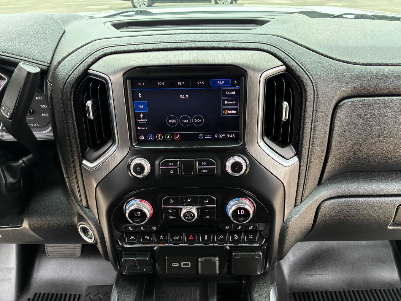 Used 2020 GMC Sierra 1500 Denali w/ Denali Ultimate Package AWD/4WD image 20