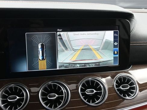 Used 2018 Mercedes-Benz E 400 4MATIC Coupe image 13