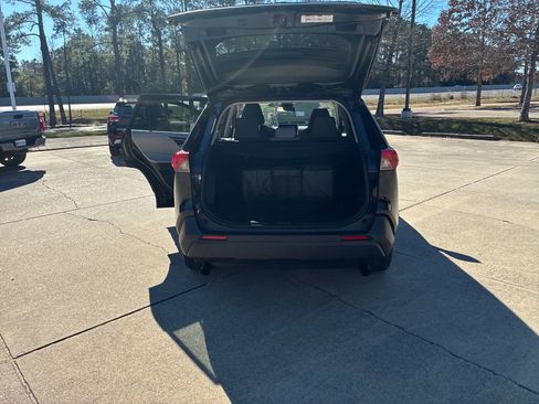 New 2025 Toyota RAV4 XLE image 32
