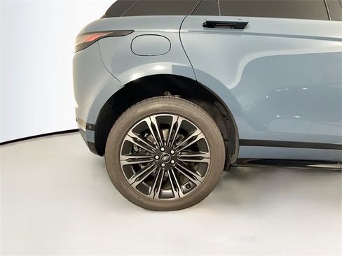 Used 2026 Land Rover Range Rover Evoque Dynamic SE image 11