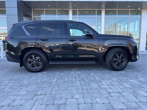 Certified 2025 Lexus LX 700h Overtrail image 2