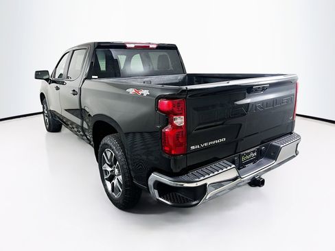 Used 2024 Chevrolet Silverado 1500 LT AWD/4WD image 5