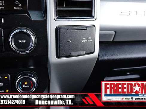 Used 2019 Ford F250 Lariat w/ Lariat Ultimate Package AWD/4WD image 25